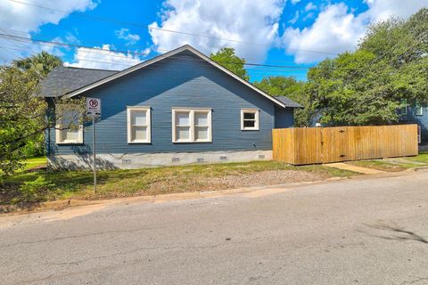 Tiny photo for 4412 Red River ST, Austin, TX 78751 (MLS # 4396429)