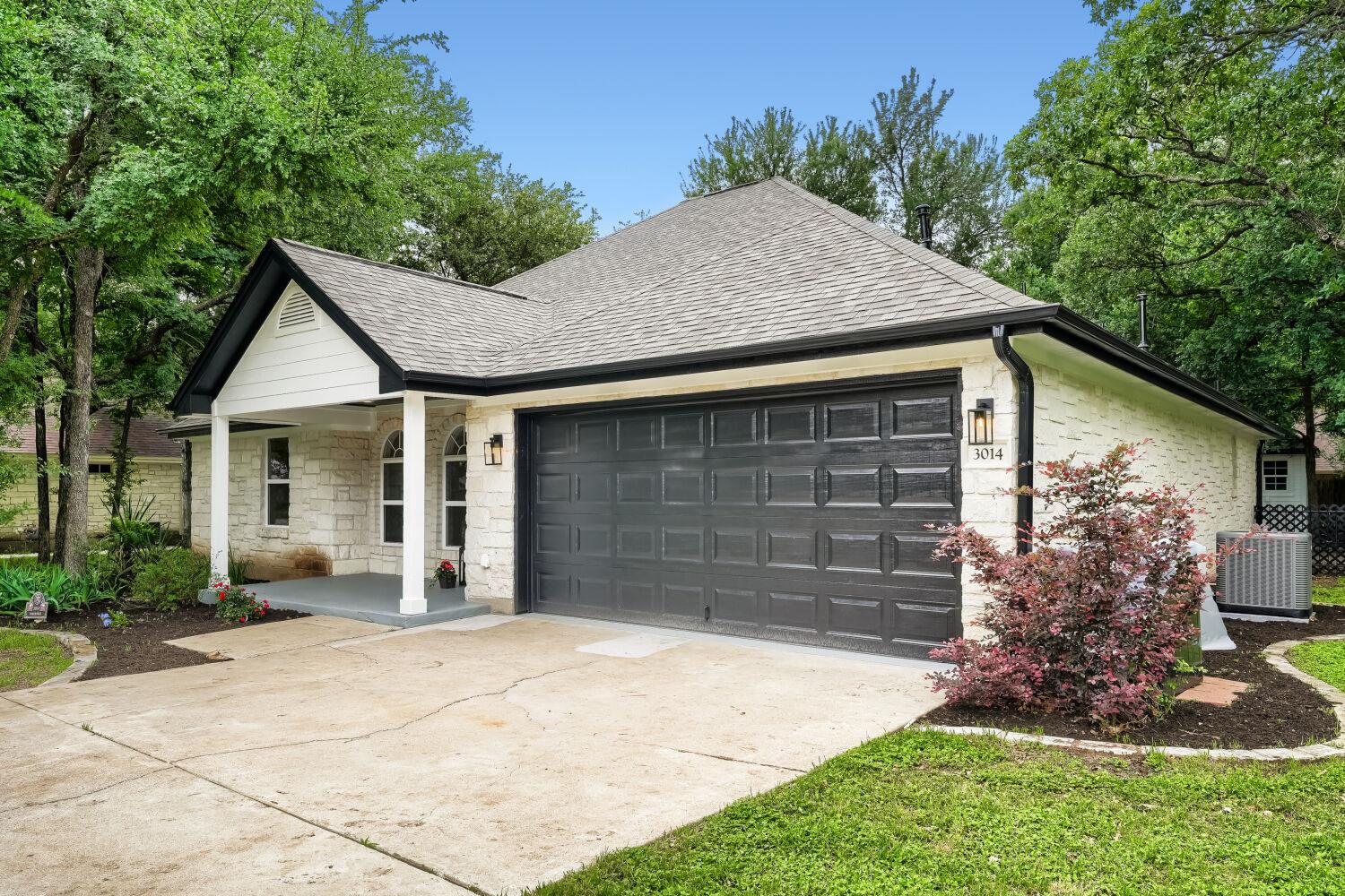 3014 Parker DR