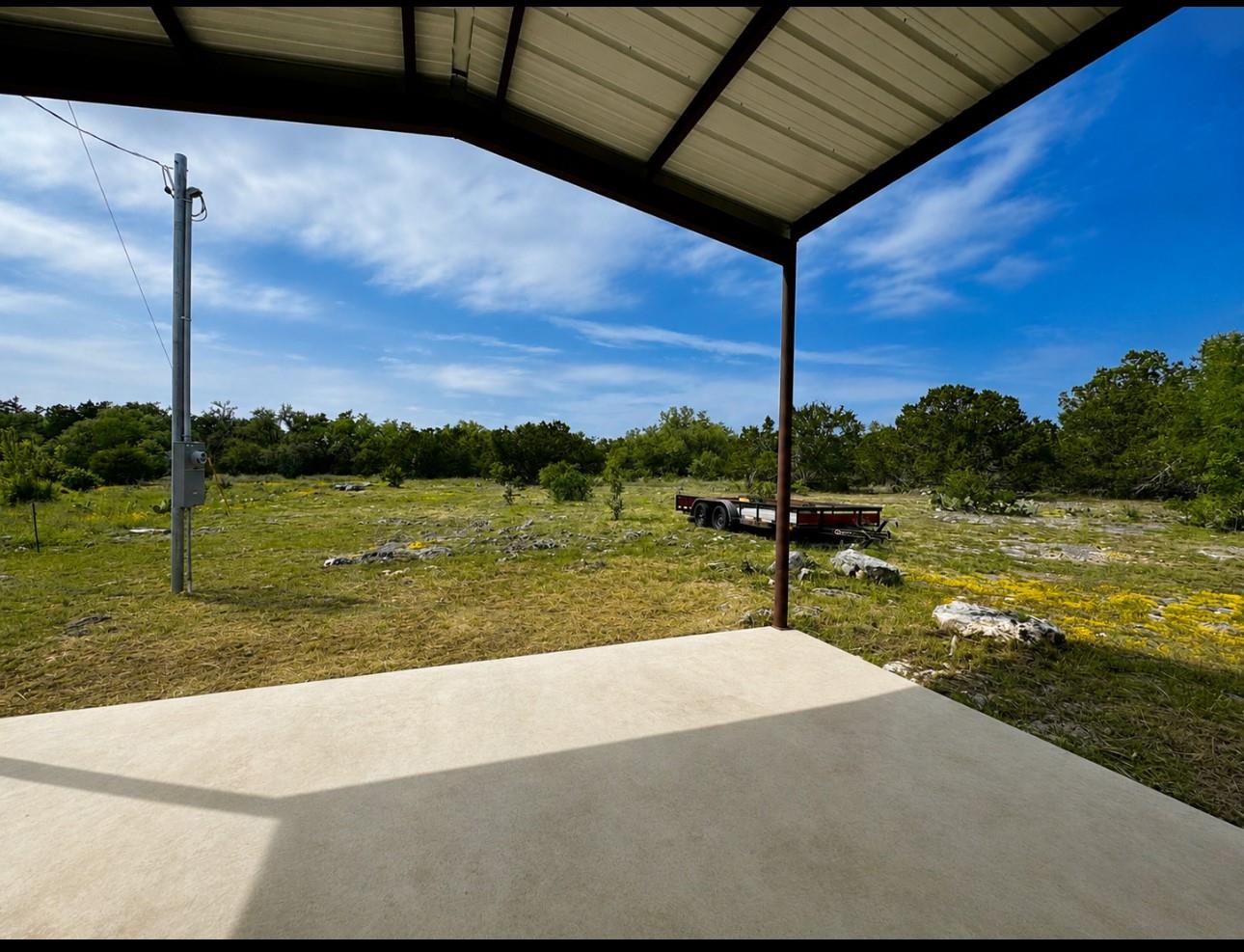 300 Live Oak Hills CT