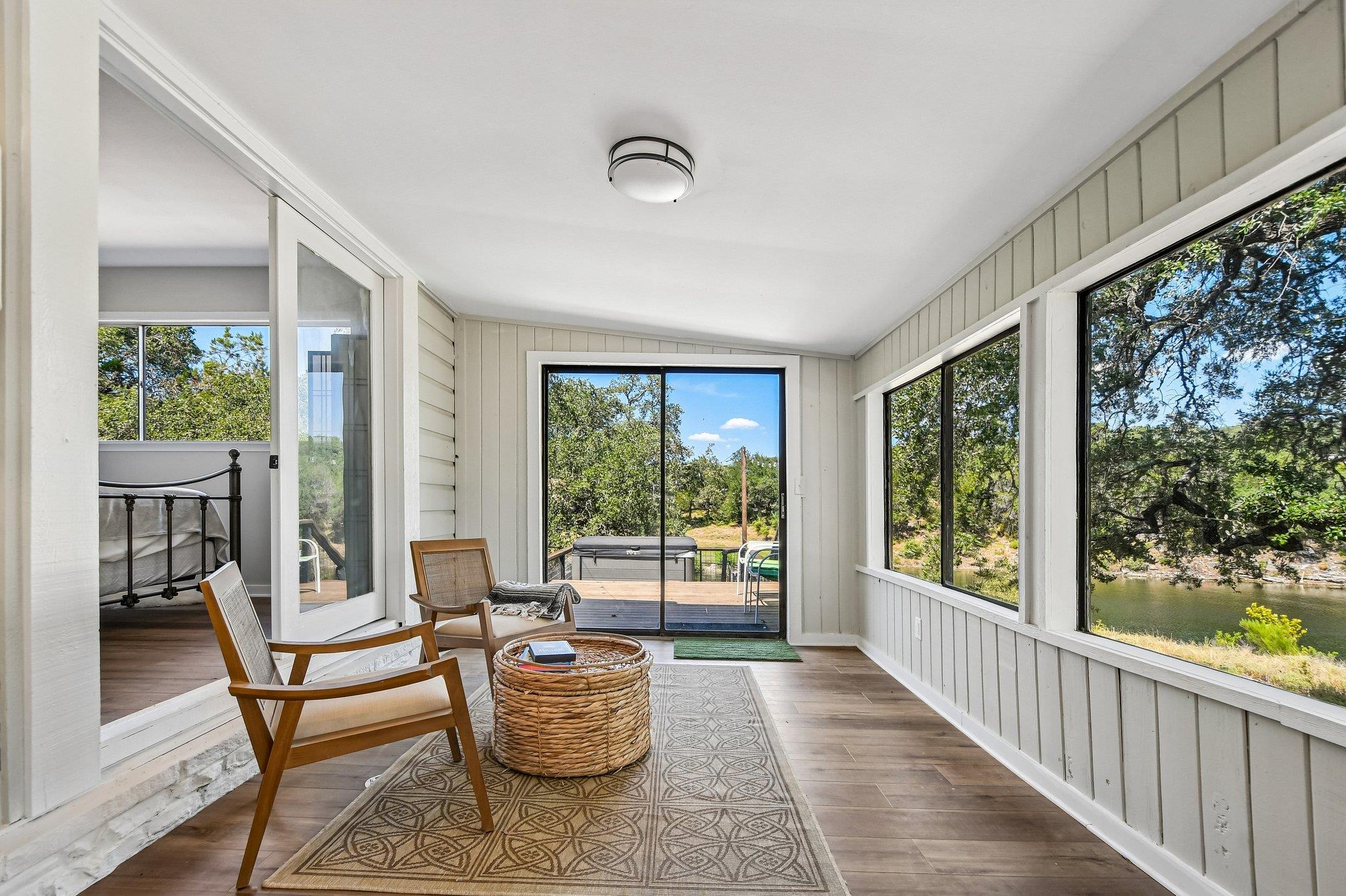 24000 Bluebird LN