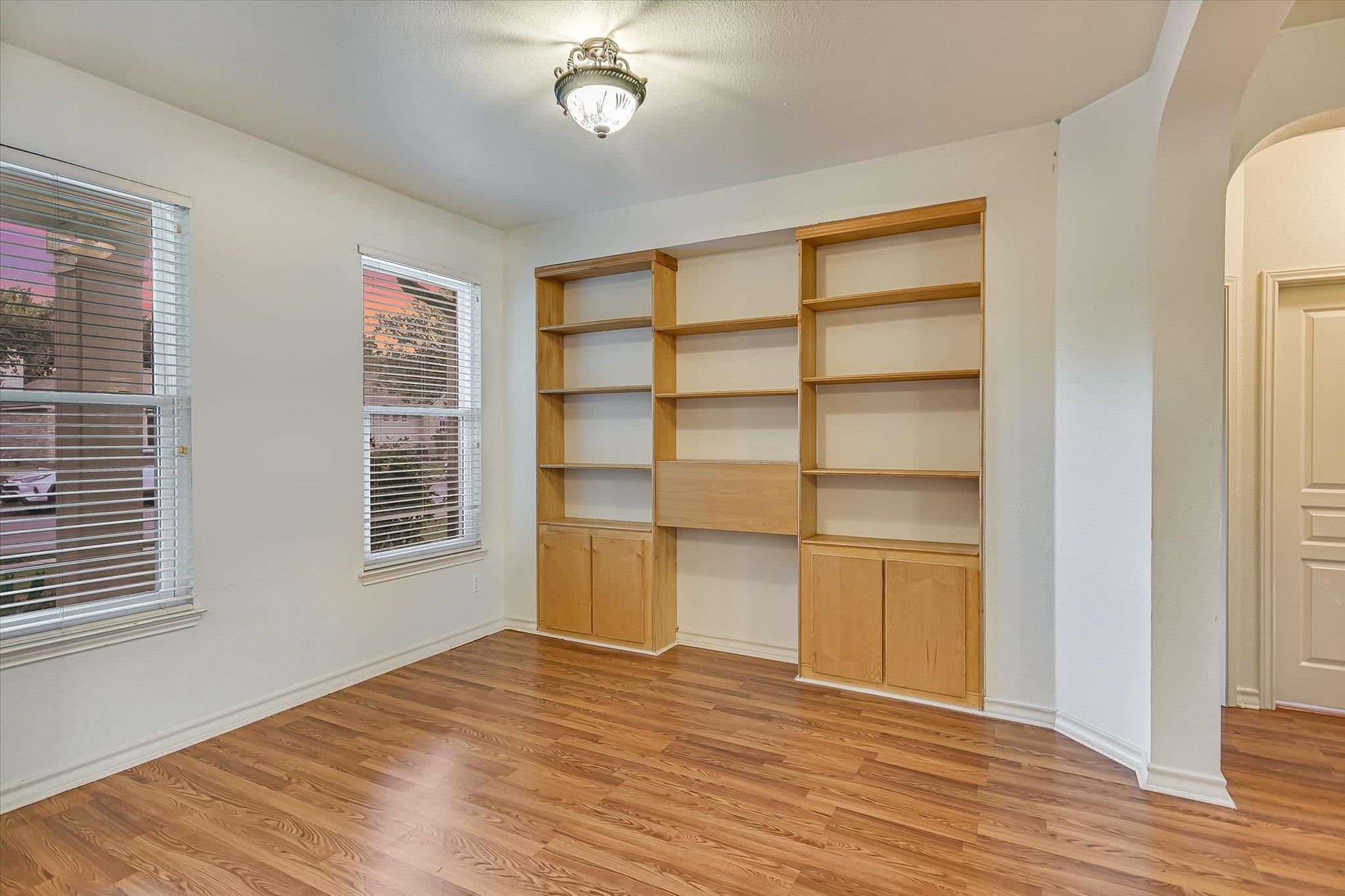 Round Rock, Texas 78665, United States, 3 Bedrooms Bedrooms, ,2 BathroomsBathrooms,Residential,Active,252043