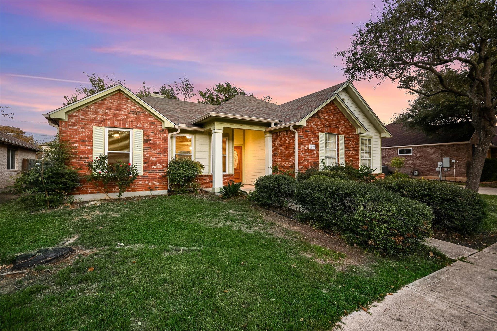Round Rock, Texas 78665, United States, 3 Bedrooms Bedrooms, ,2 BathroomsBathrooms,Residential,Active,252043