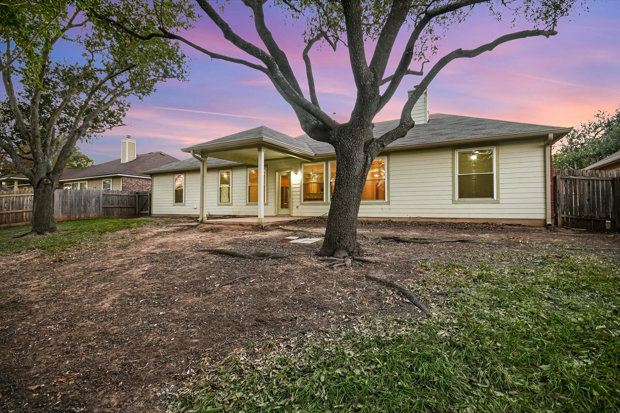 Round Rock, Texas 78665, United States, 3 Bedrooms Bedrooms, ,2 BathroomsBathrooms,Residential,Active,252043