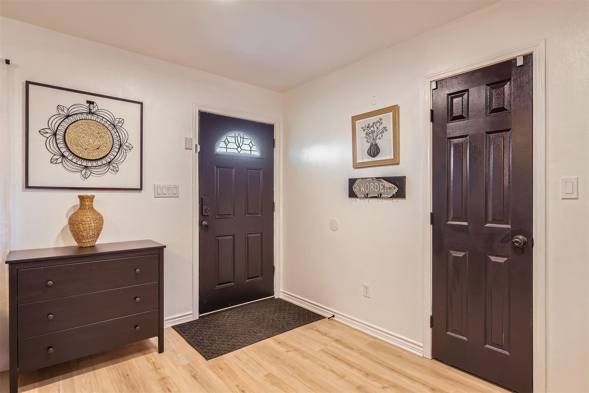 Bastrop, Texas 78602, United States, 4 Bedrooms Bedrooms, ,2 BathroomsBathrooms,Residential,Pending,20189