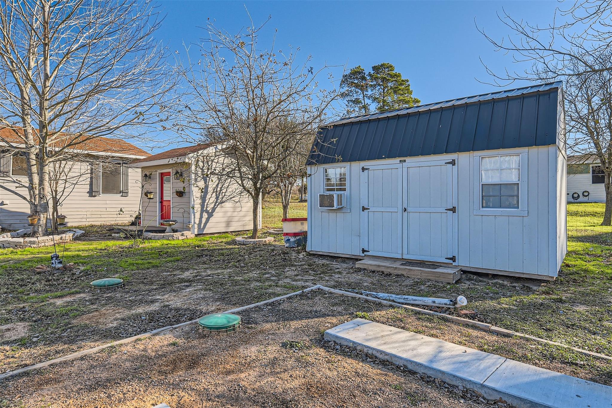Bastrop, Texas 78602, United States, 4 Bedrooms Bedrooms, ,2 BathroomsBathrooms,Residential,Pending,20189