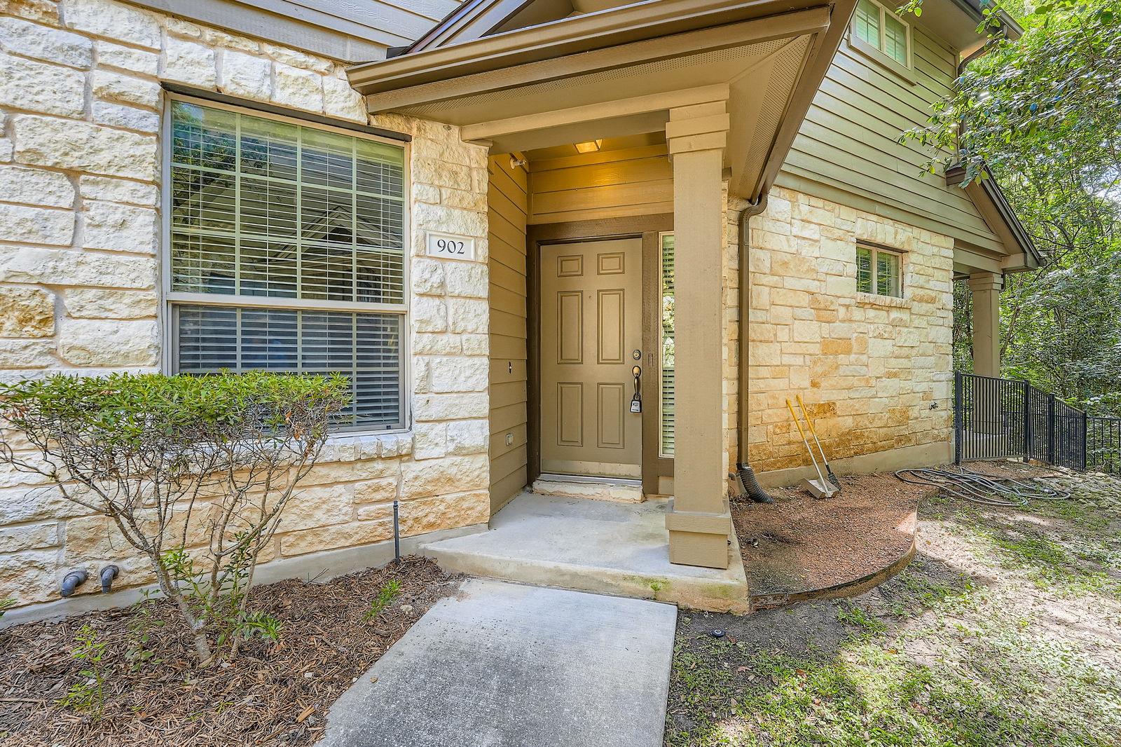Austin, Texas 78727, United States, 2 Bedrooms Bedrooms, ,3 BathroomsBathrooms,Residential,Active,175489