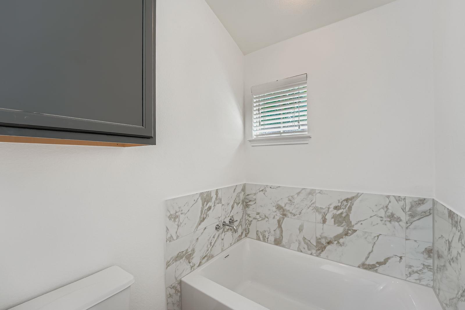 Austin, Texas 78727, United States, 2 Bedrooms Bedrooms, ,3 BathroomsBathrooms,Residential,Active,175489