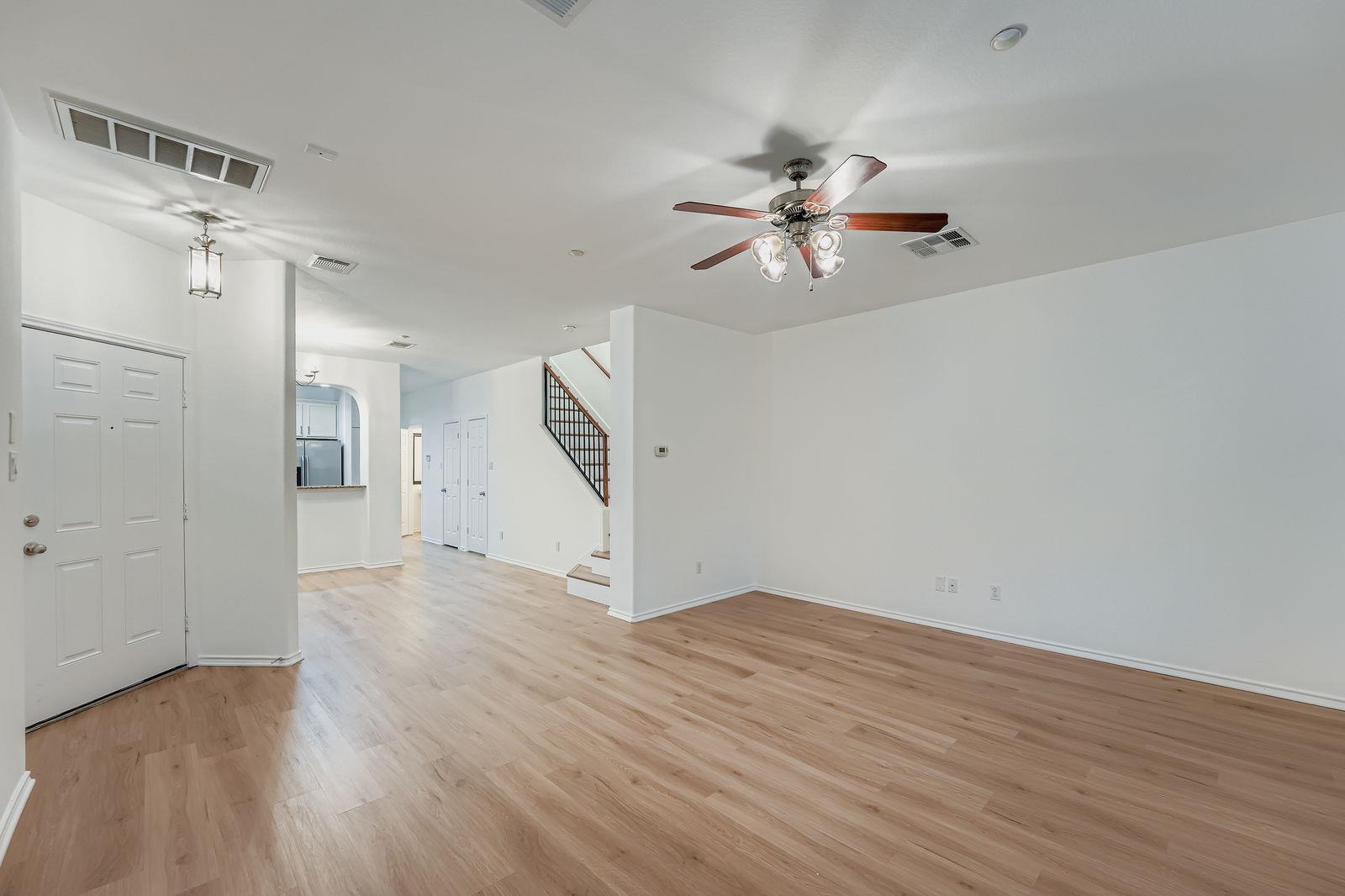 Austin, Texas 78727, United States, 2 Bedrooms Bedrooms, ,3 BathroomsBathrooms,Residential,Active,175489