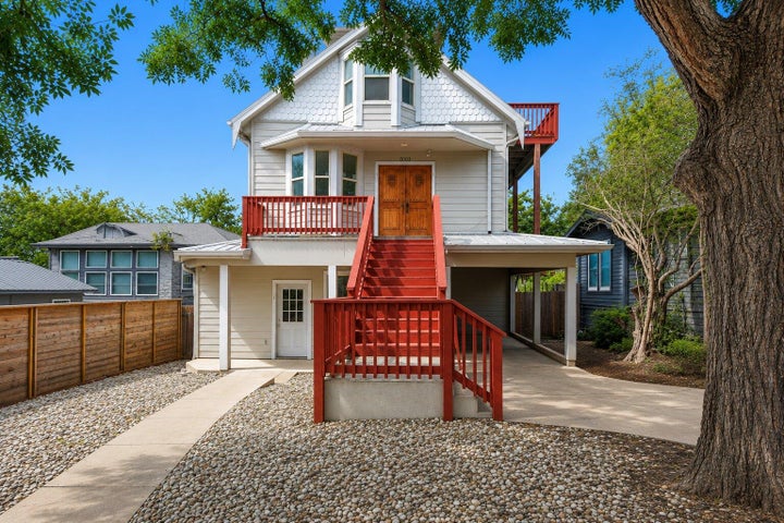 Photo 1 of 27 — 2003 E 9th ST Unit 2, Austin, TX 78702