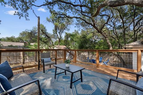 902 Acorn Oaks DR Austin TX 78745