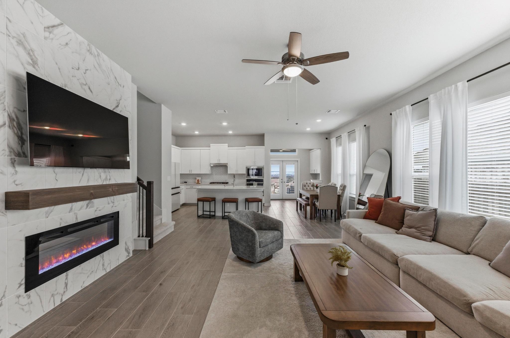 1209 Bluewood BND