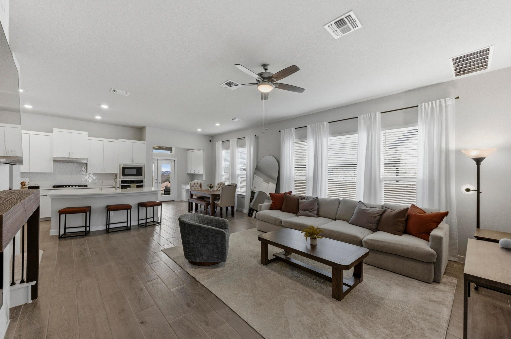 1209 Bluewood BND