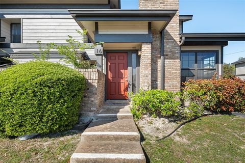 Photo of 1748 Ohlen RD #16, Austin, TX 78757 (MLS # 2740734)