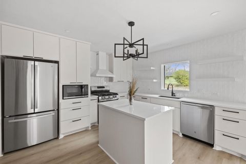 Tiny photo for 903 Cardiff DR, Austin, TX 78745 (MLS # 5153183)