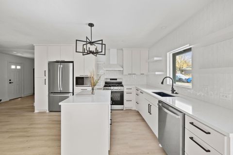 Tiny photo for 903 Cardiff DR, Austin, TX 78745 (MLS # 5153183)