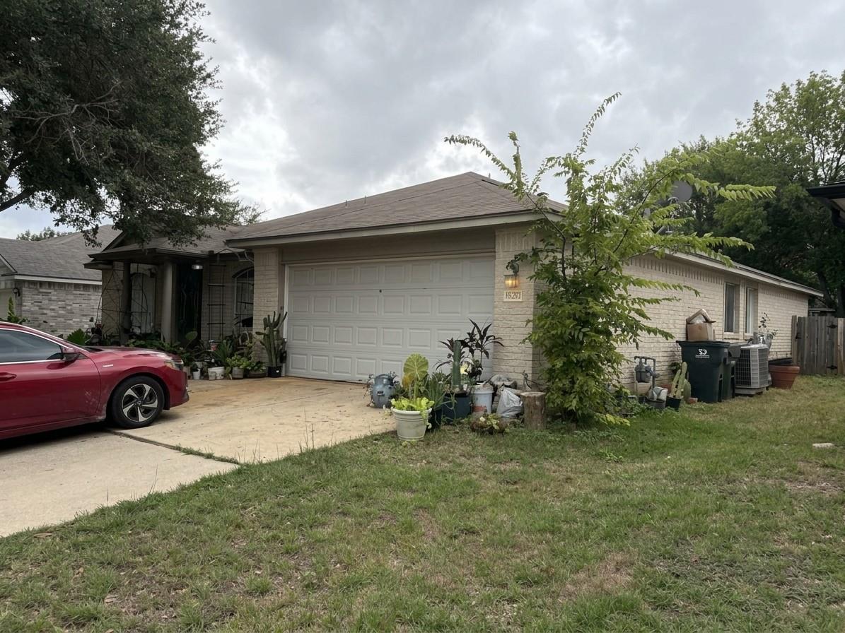 16217 Copper Leaf LN