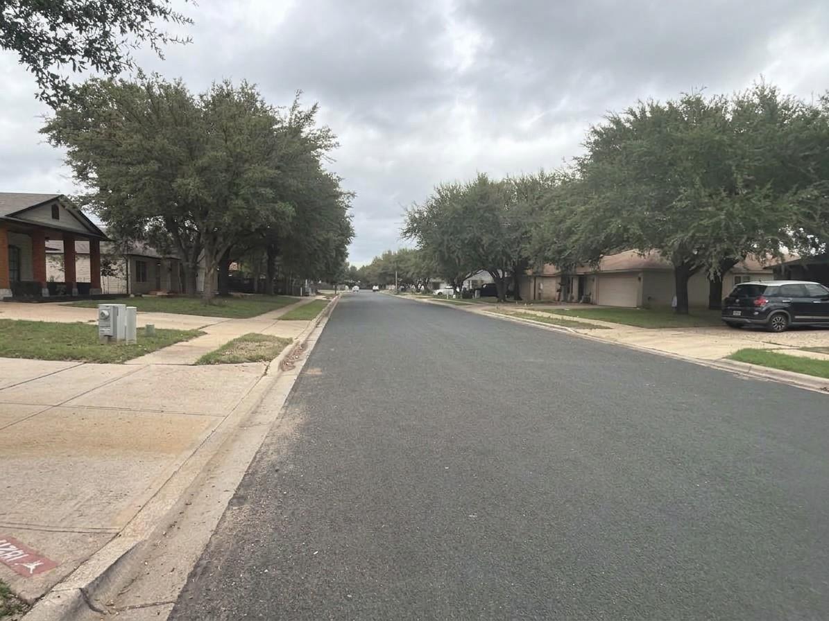 16217 Copper Leaf LN