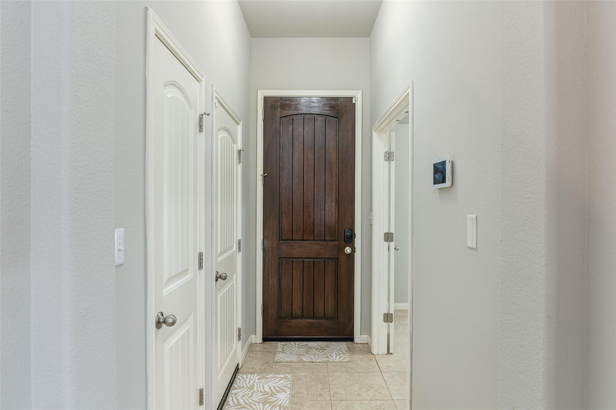 332 Quarry LN