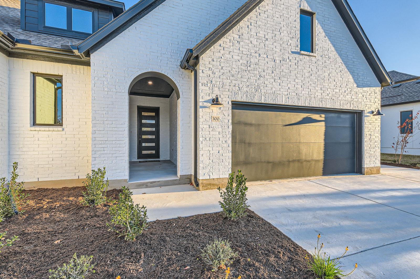 300 Alava WAY