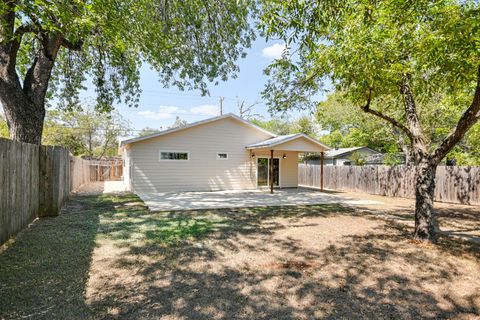 Tiny photo for 1615 Deloney ST, Austin, TX 78721 (MLS # 5114677)