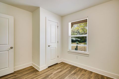 Tiny photo for 1615 Deloney ST, Austin, TX 78721 (MLS # 5114677)