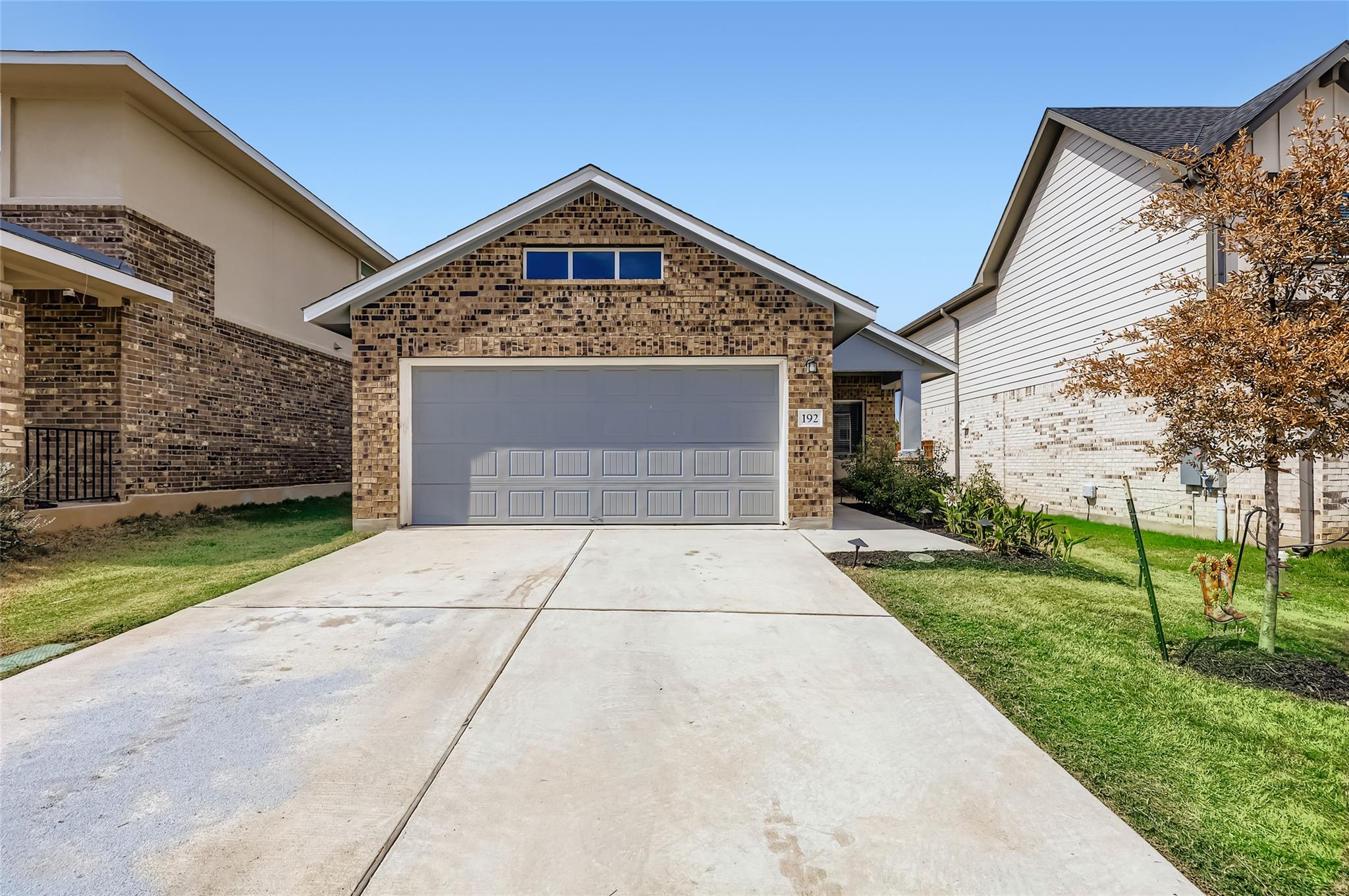 192 Standing Rock LN