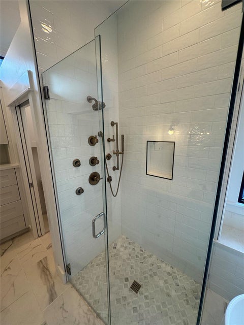 Tiny photo for 19213 Lost Tree BLVD, Spicewood, TX 78669 (MLS # 8039422)