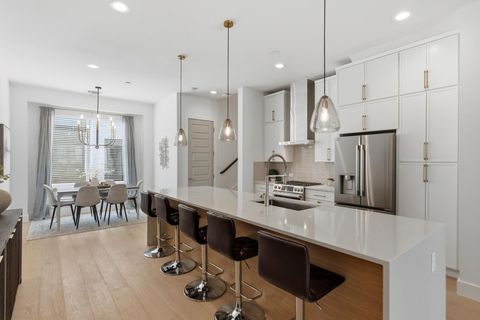 3905 Emory Peak PASS Austin TX 78731