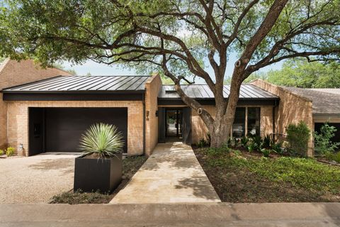 Photo of 3216 Tarryhollow DR, Austin, TX 78703 (MLS # 2053343)