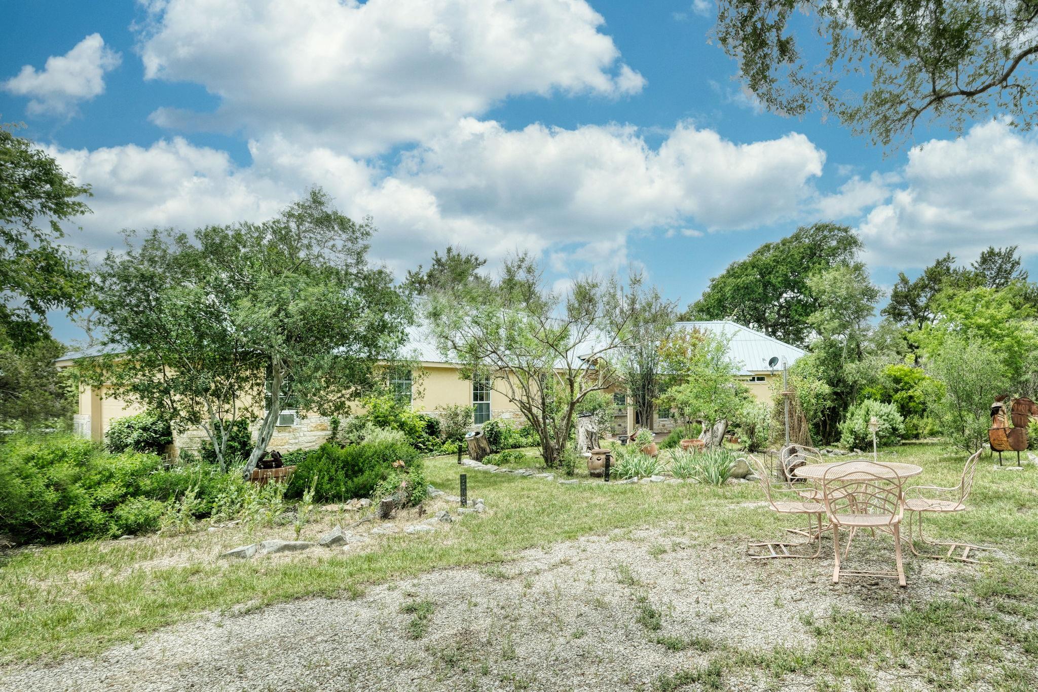2809 Lost Oak Cv CV