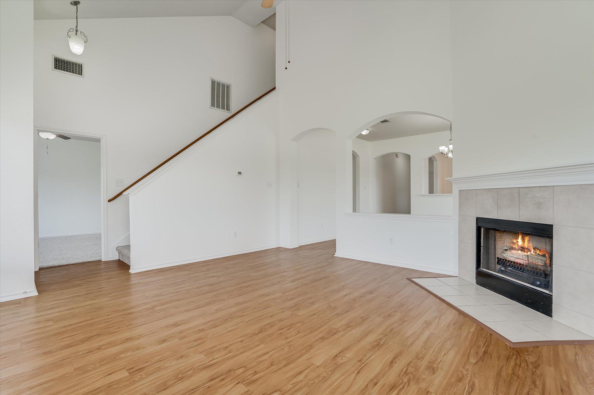 1101 Cherrywood