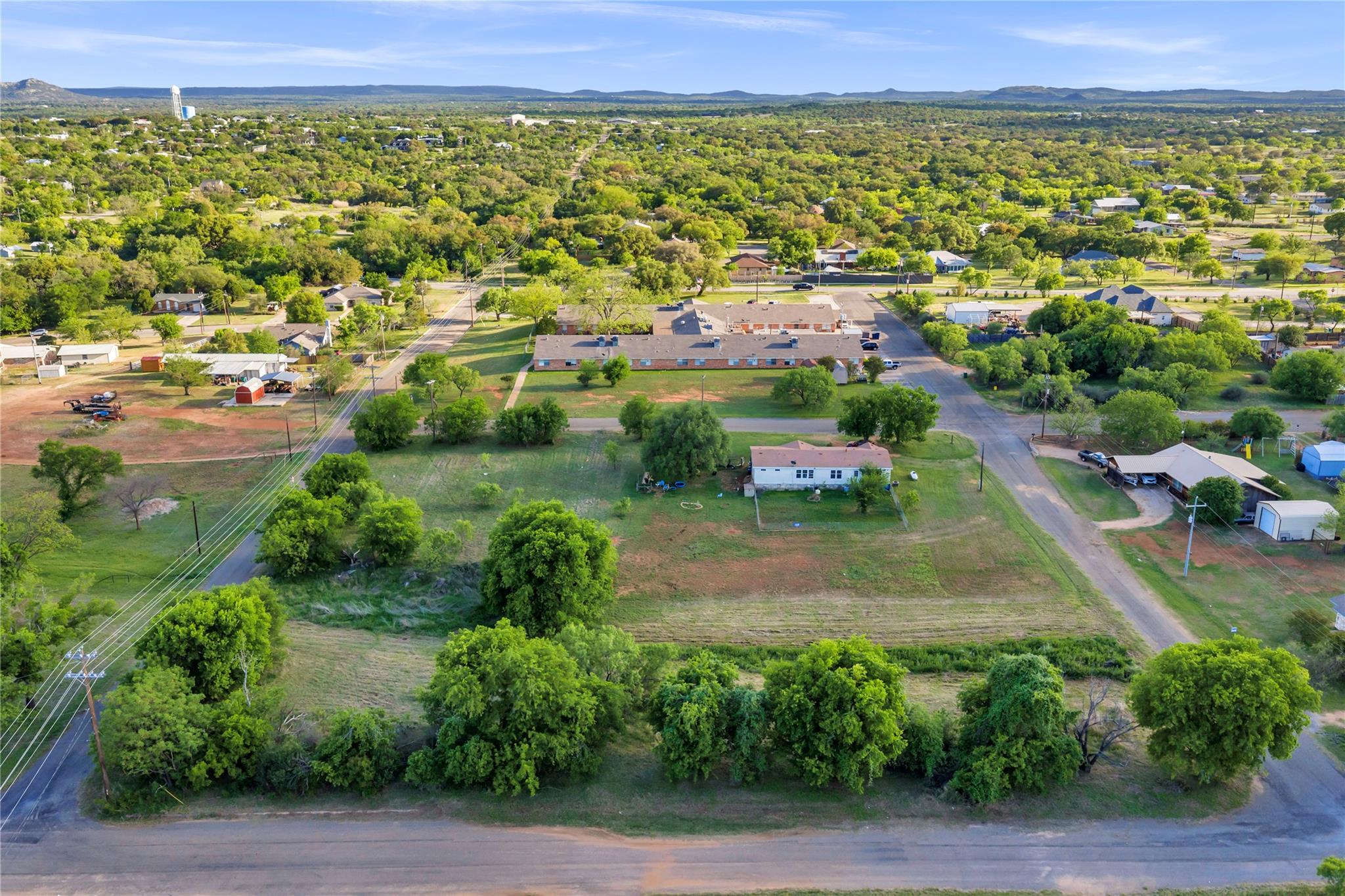 TBD LUCKENBACH ST