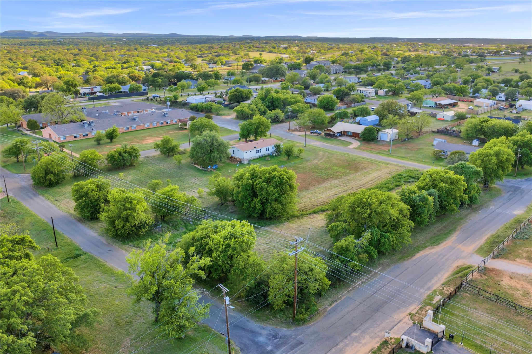 TBD LUCKENBACH ST