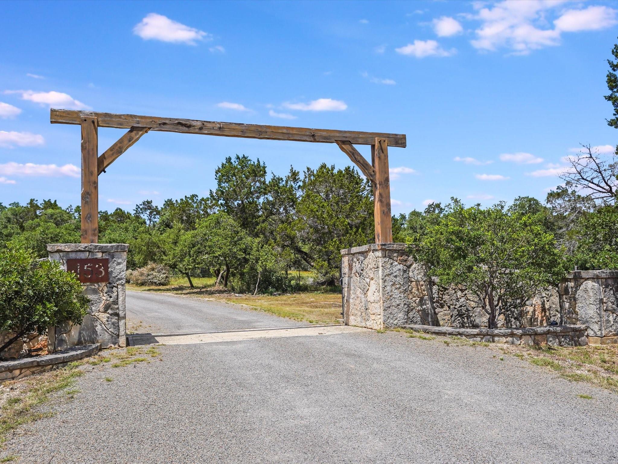 453 LONE MAN MOUNTAIN RD

                                                                             Wimberley                                

                                    , TX - $3,497,000