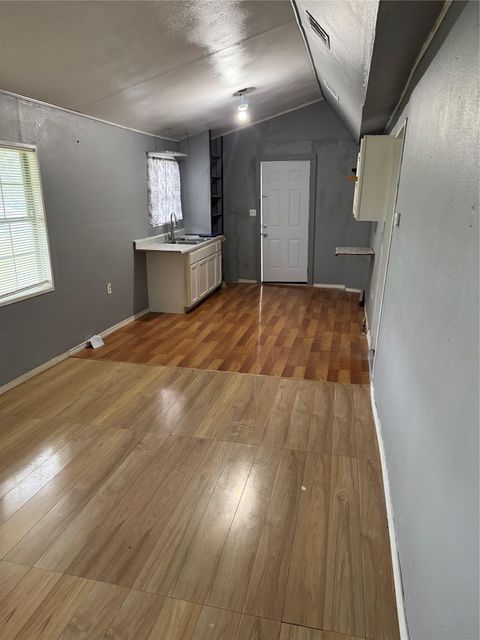 Tiny photo for 310 E Parsons ST, Manor, TX 78653 (MLS # 6801842)