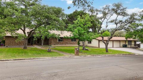 1402 Brown ST San Marcos TX 78666
