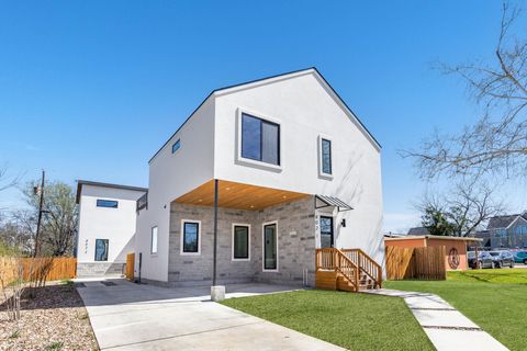 Photo of 802 Philco DR #1 & 2, Austin, TX 78745 (MLS # 1466338)