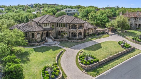 210 Costa Bella DR Austin TX 78734
