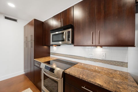 Tiny photo for 800 Brazos ST #1105, Austin, TX 78701 (MLS # 2533658)