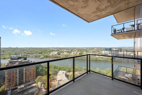 70 Rainey ST 1901 Austin TX 78701