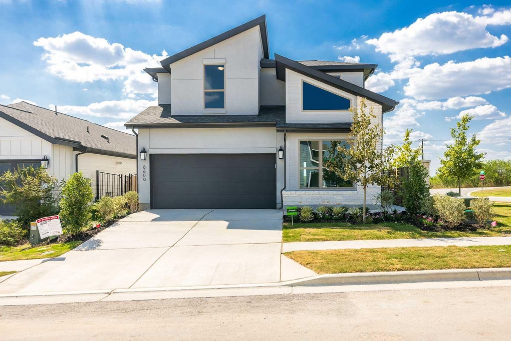 Photo for 8600 Basil Hayden LN, Austin, TX 78744 (MLS # 4767526)