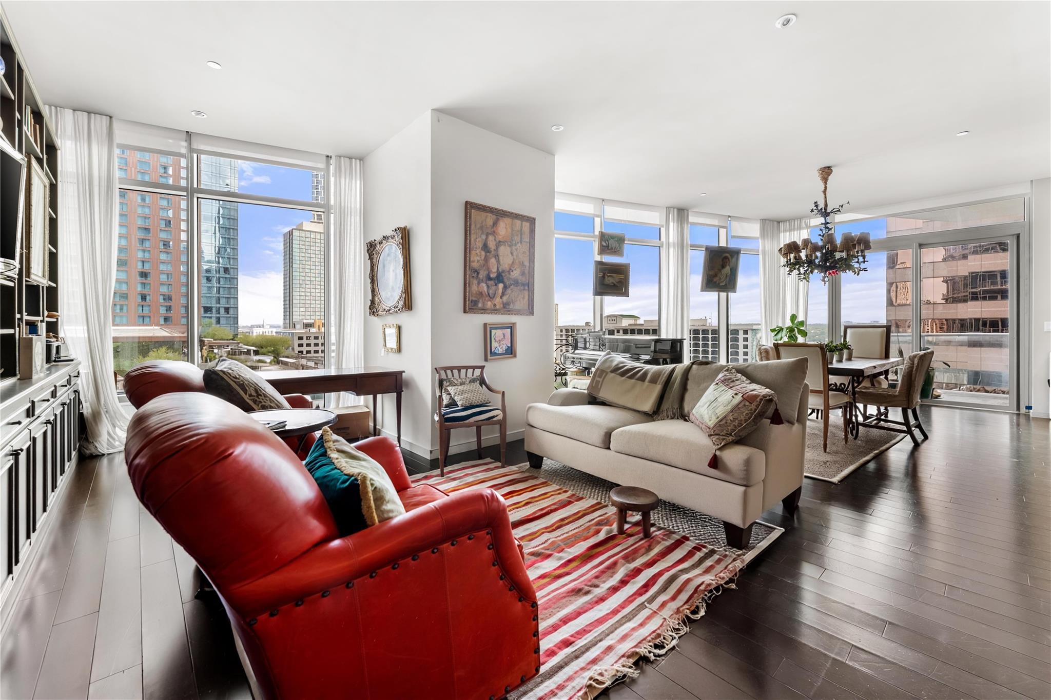 200 Congress Ave 11F