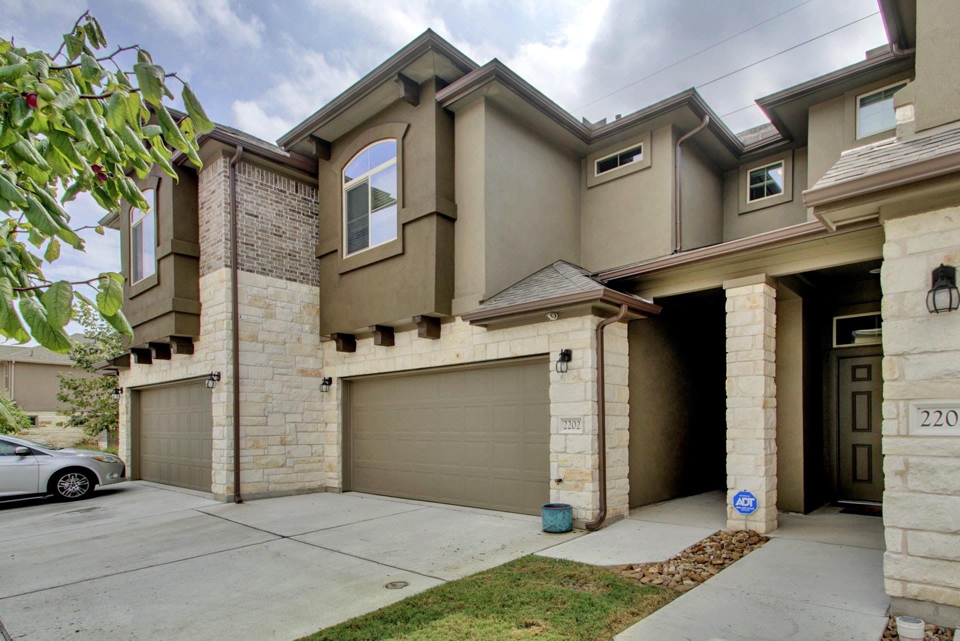 2880 N Donnell DR 2202