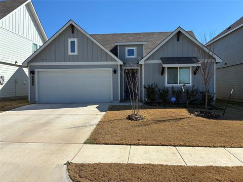 Photo of 402 Perry PL, Rockdale, TX 76567 (MLS # 2322992)