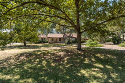 315 Caracara DR Buda TX 78610
