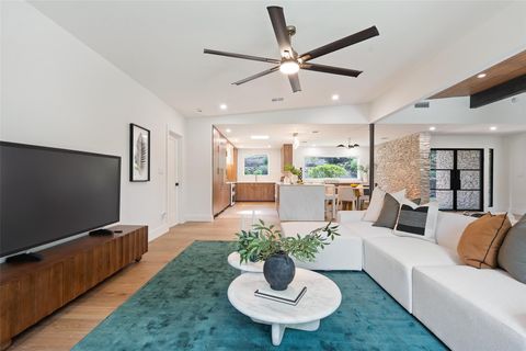 Tiny photo for 3403 Cascadera DR, Austin, TX 78731 (MLS # 6259260)