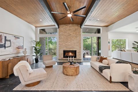 3403 Cascadera DR Austin TX 78731