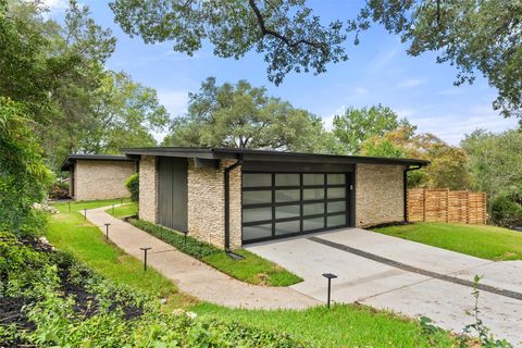 Tiny photo for 3403 Cascadera DR, Austin, TX 78731 (MLS # 6259260)