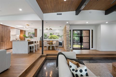 Tiny photo for 3403 Cascadera DR, Austin, TX 78731 (MLS # 6259260)