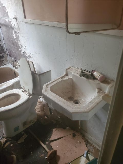 Tiny photo for 1202 Hackberry ST, Austin, TX 78702 (MLS # 4590753)